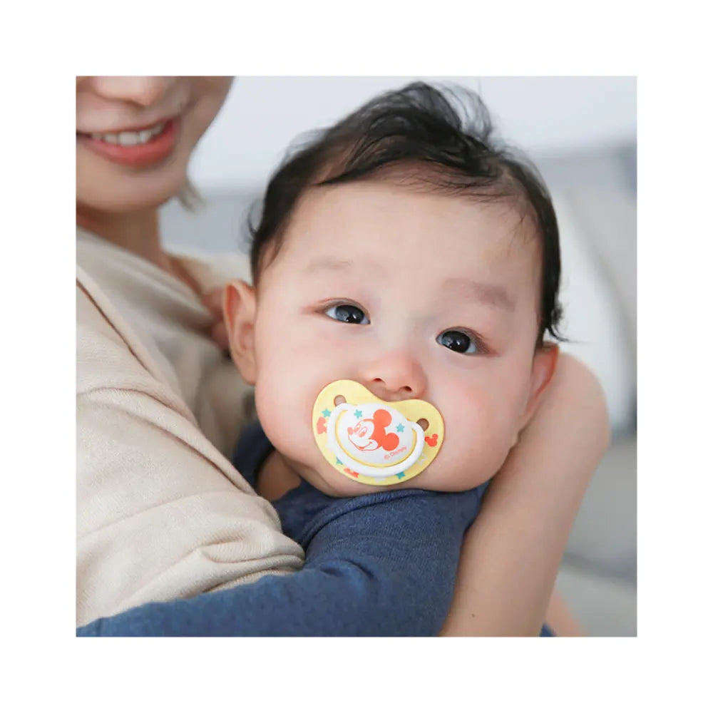 Pigeon 贝亲 婴儿安抚奶嘴 S(0-3 个月)- 黄色