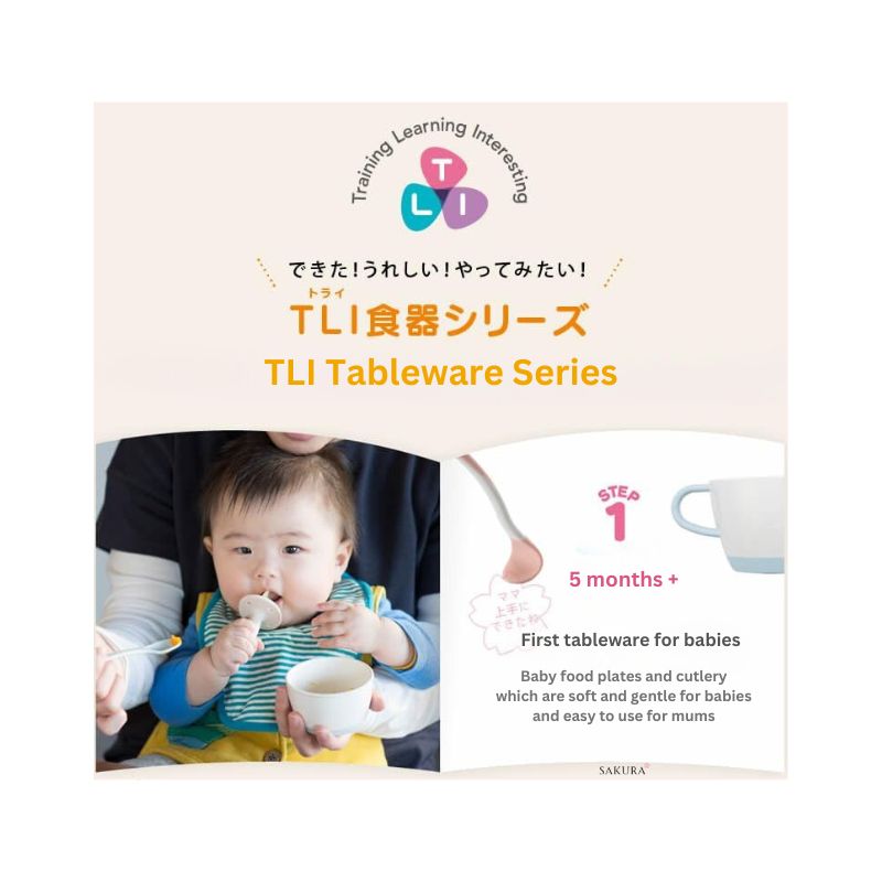 Richell TLI Baby Food Cups with Lids & Spoons