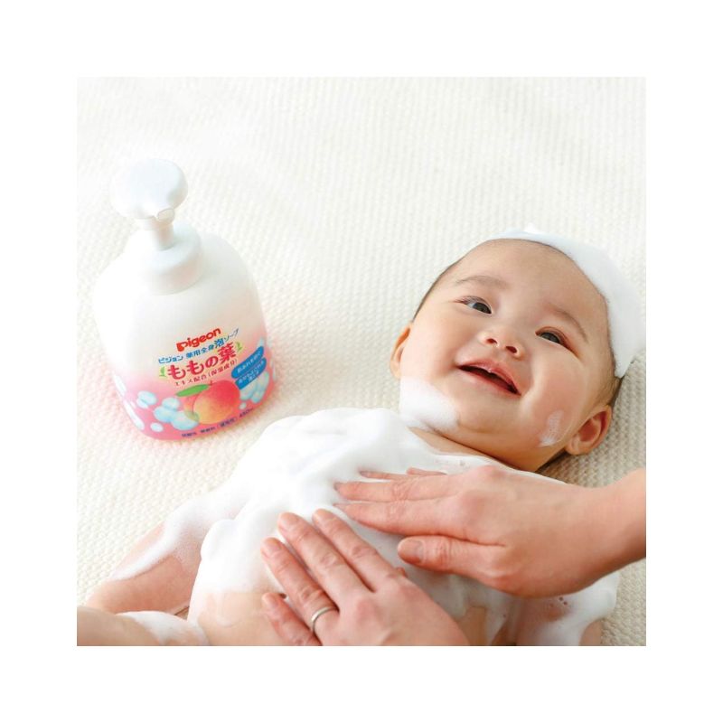 Pigeon Peach Leaf Baby Foam Shampoo &amp; Body Wash - Unscented 450ml